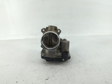 2017-2019 Ford Escape Throttle Body P/N:DS7G-9F991-BB DS7G-9F991-CA Fits Fits 2014 2015 2016 2017 2018 2019 2020 OEM Used Au