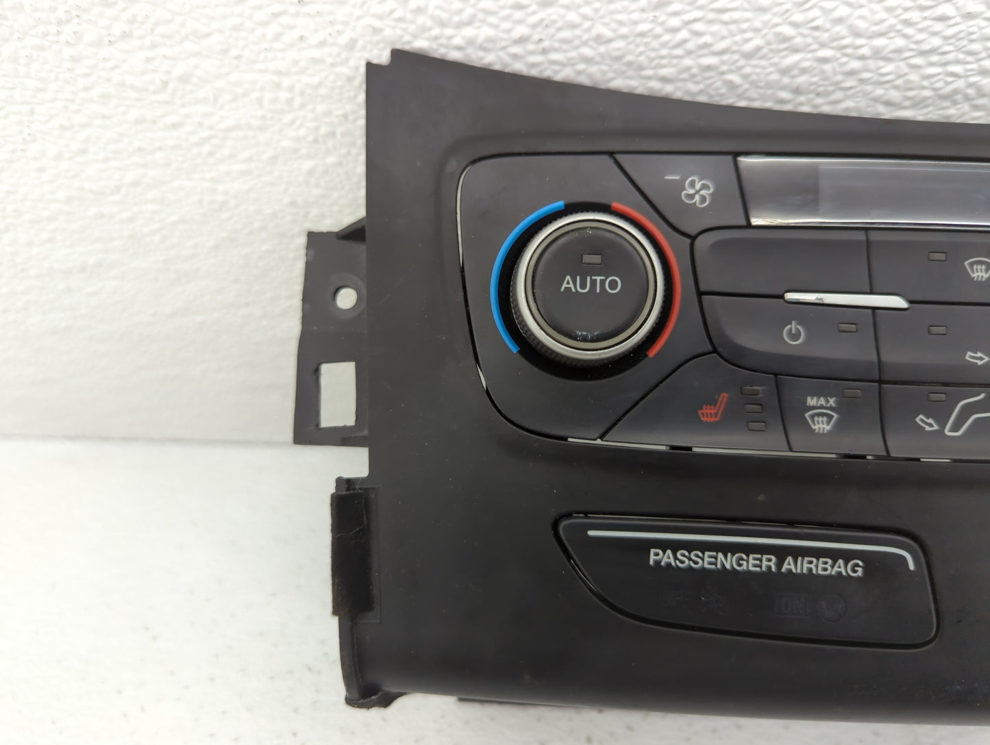 2018-2019 Ford Escape Climate Control Module Temperature AC/Heater Replacement P/N:GJ5T-18C612-CK GJ5T-18C612-CJ Fits OEM Us