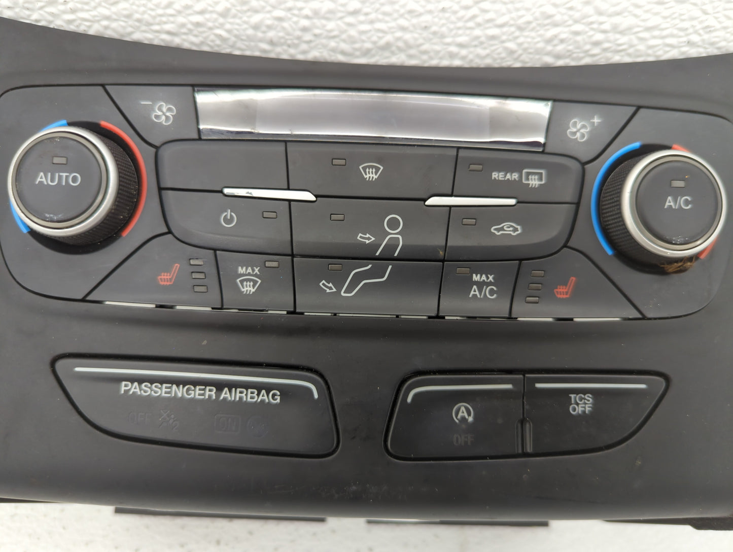 2018-2019 Ford Escape Climate Control Module Temperature AC/Heater Replacement P/N:GJ5T-18C612-CK GJ5T-18C612-CJ Fits OEM Us