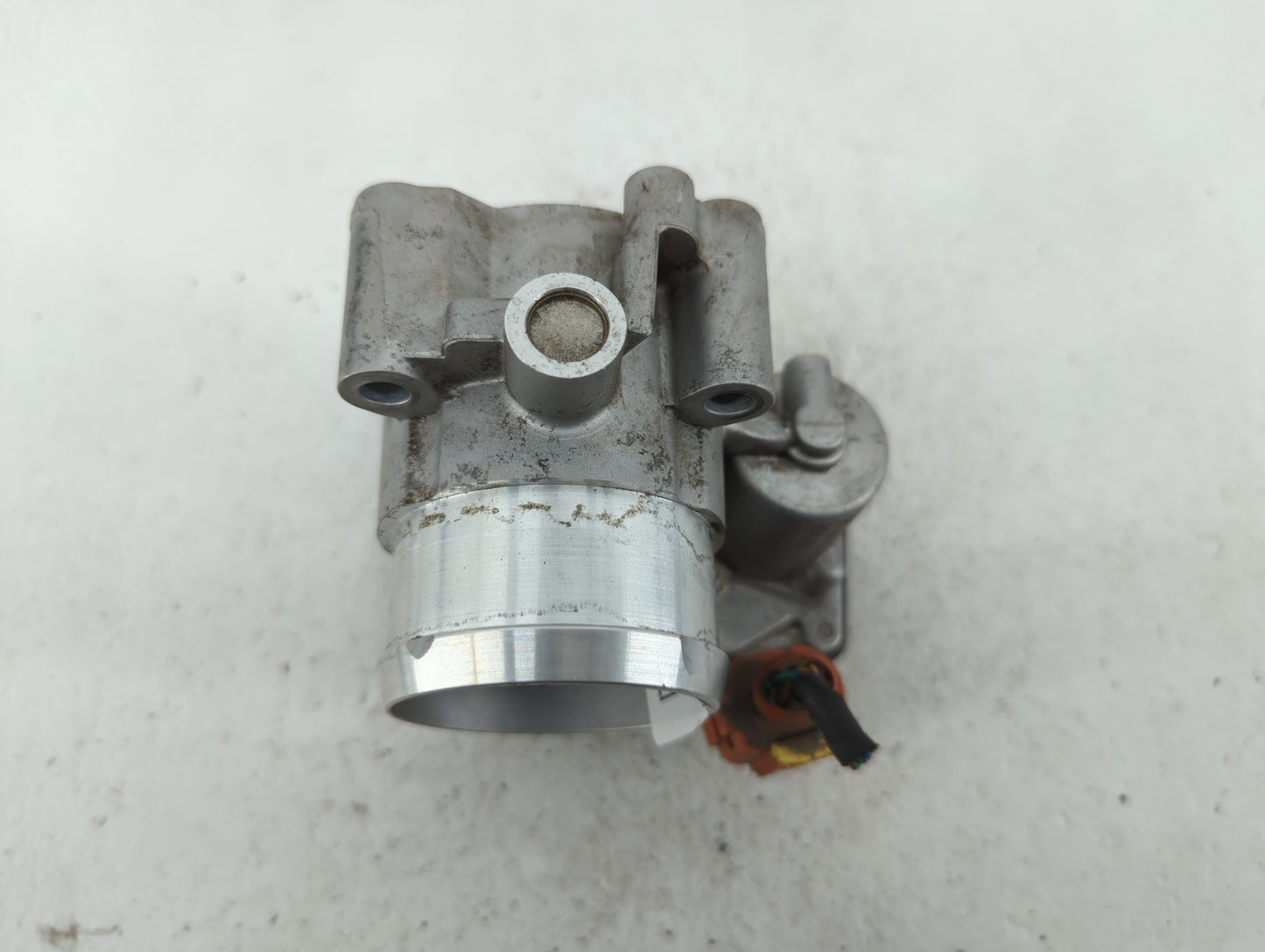 2017-2019 Ford Escape Throttle Body P/N:DS7G-9F991-BB DS7G-9F991-CA Fits Fits 2014 2015 2016 2017 2018 2019 2020 OEM Used Au