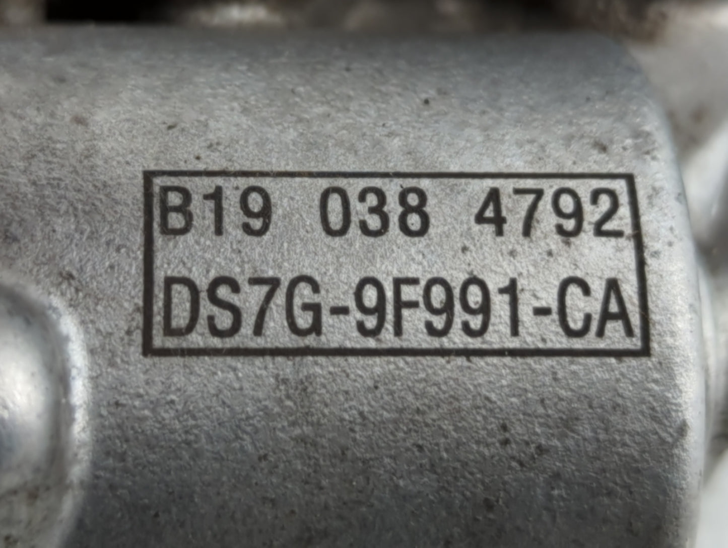 2017-2019 Ford Escape Throttle Body P/N:DS7G-9F991-BB DS7G-9F991-CA Fits Fits 2014 2015 2016 2017 2018 2019 2020 OEM Used Au