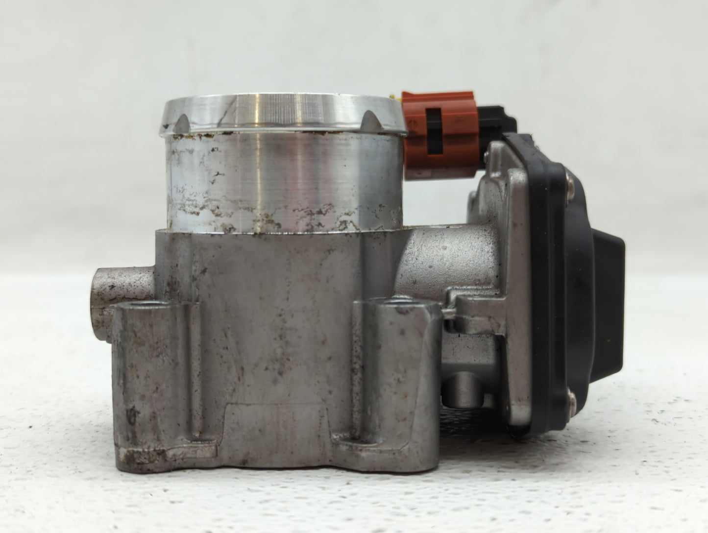 2017-2019 Ford Escape Throttle Body P/N:DS7G-9F991-BB DS7G-9F991-CA Fits Fits 2014 2015 2016 2017 2018 2019 2020 OEM Used Au