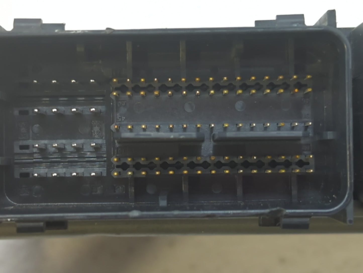 2017-2019 Ford Escape PCM Engine Control Computer ECU ECM PCU OEM P/N:HJ5A-12A650-MA FV6A-12B684-AB Fits Fits 2017 2018 2019