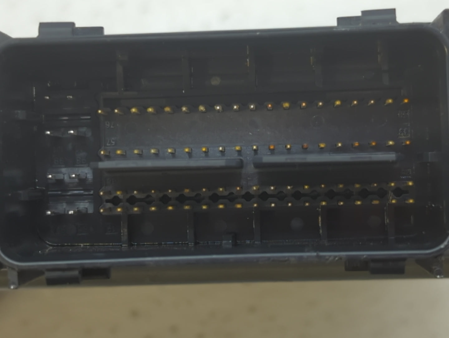 2017-2019 Ford Escape PCM Engine Control Computer ECU ECM PCU OEM P/N:HJ5A-12A650-MA FV6A-12B684-AB Fits Fits 2017 2018 2019