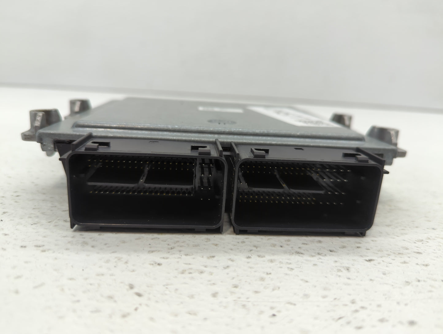 2017-2019 Ford Escape PCM Engine Control Computer ECU ECM PCU OEM P/N:HJ5A-12A650-MA FV6A-12B684-AB Fits Fits 2017 2018 2019