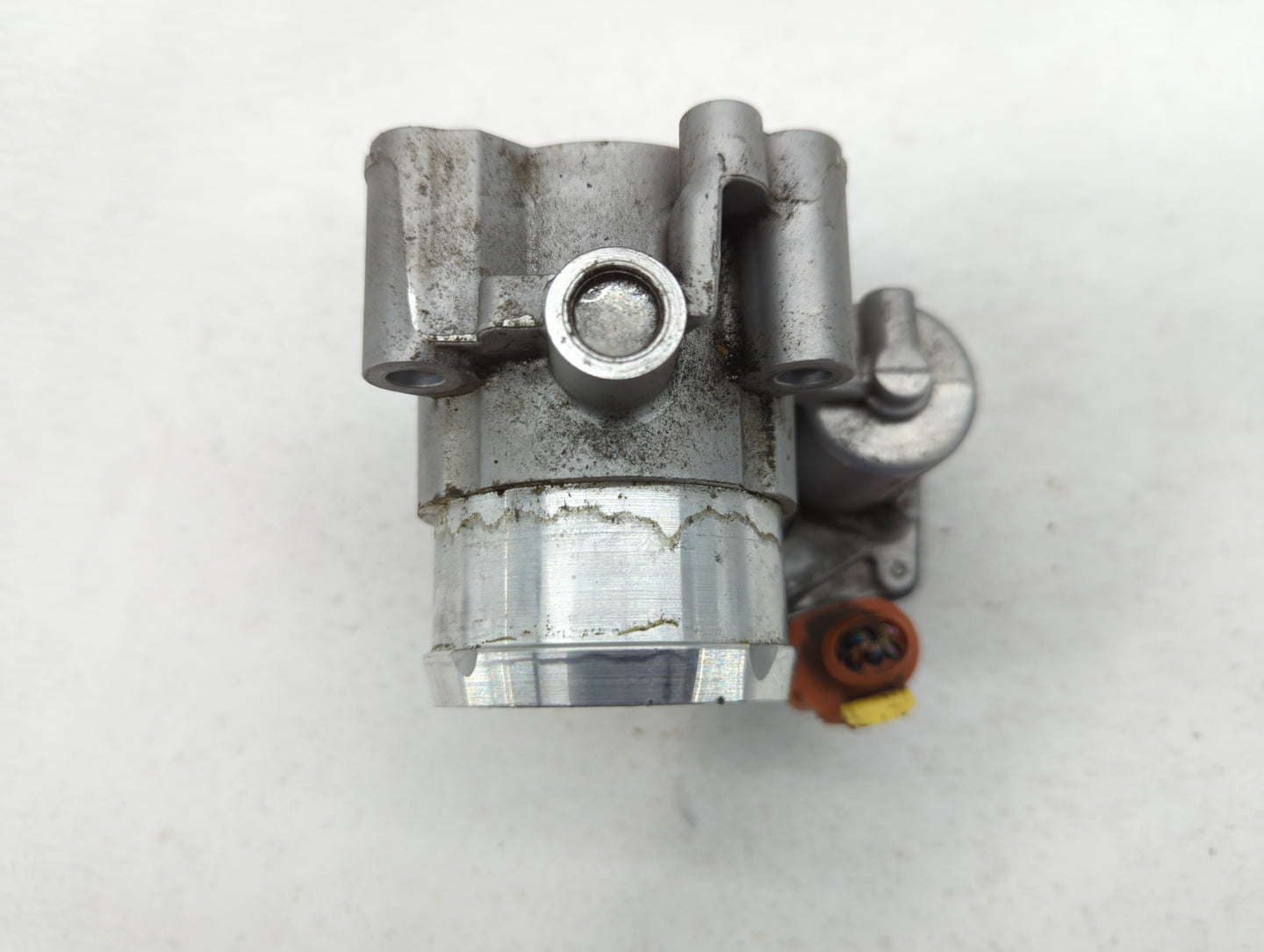 2017-2019 Ford Escape Throttle Body P/N:DS7G-9F991-CA Fits Fits 2014 2015 2016 2017 2018 2019 2020 OEM Used Auto Parts - Oem