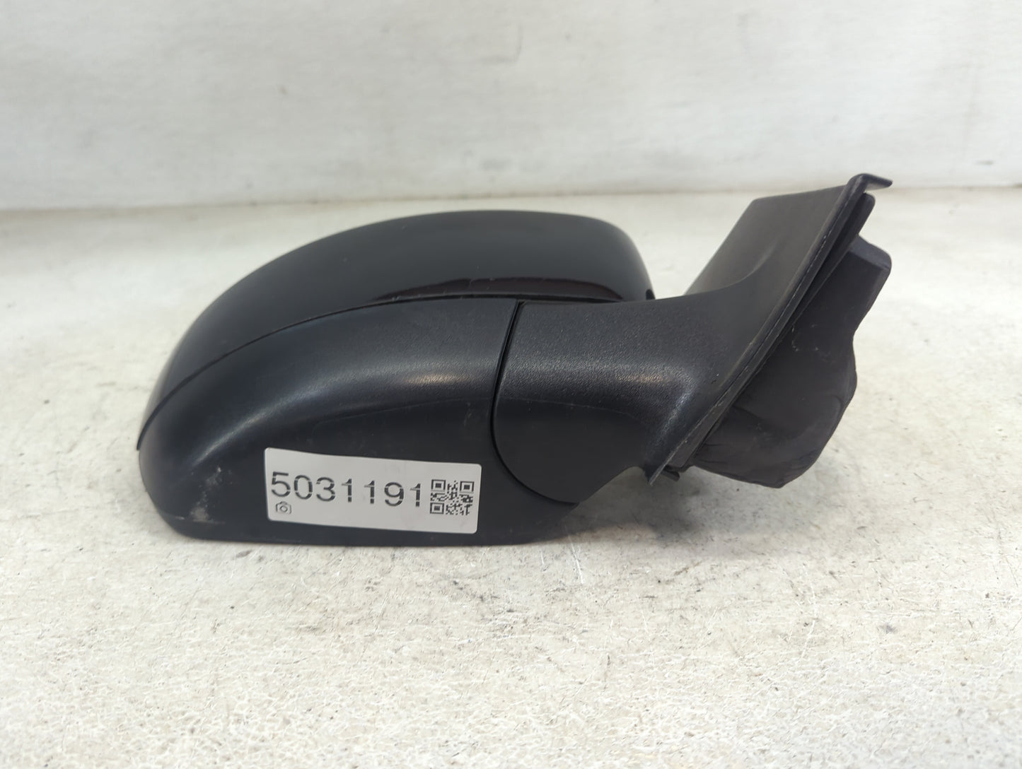 2017-2019 Ford Escape Passenger Side View Mirror - Right Door Mirror OEM Used - Oemusedautoparts1.com