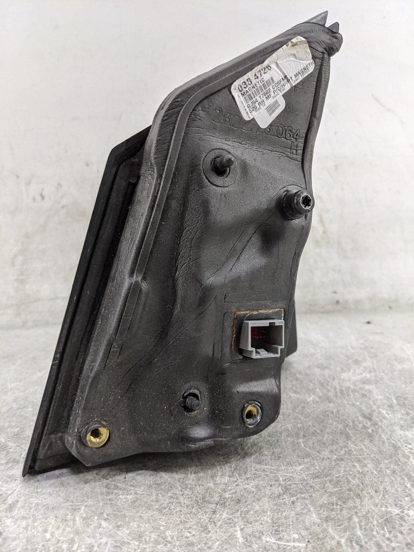 2017-2019 Ford Escape Passenger Side View Mirror - Right Door Mirror OEM Used - Oemusedautoparts1.com