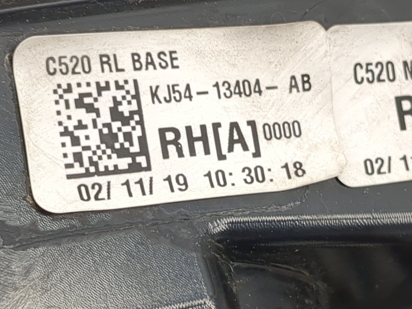 2019 Ford Escape Tail Light Assembly Passenger Right OEM P/N:KJ54-13404-AB Fits OEM Used Auto Parts - Oemusedautoparts1.com