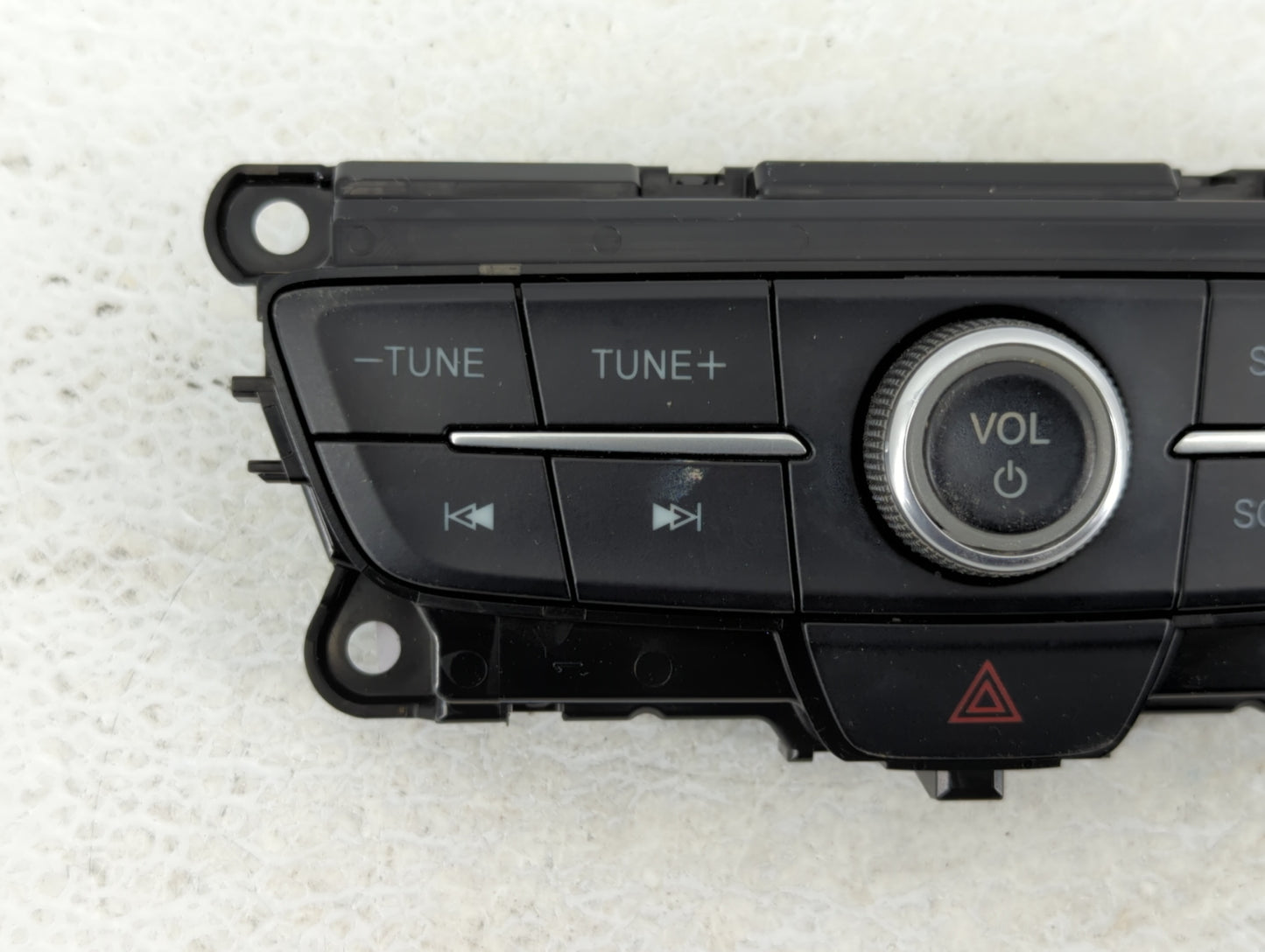 2017-2019 Ford Escape Radio Control Panel 504530 - Oemusedautoparts1.com