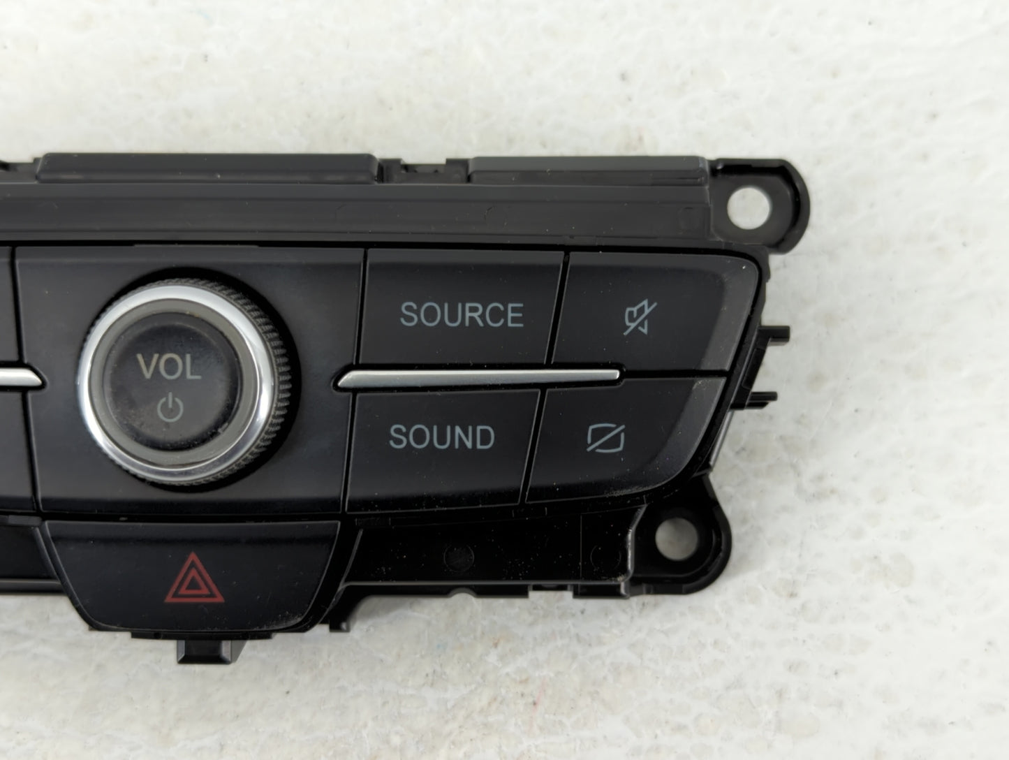 2017-2019 Ford Escape Radio Control Panel 504530 - Oemusedautoparts1.com
