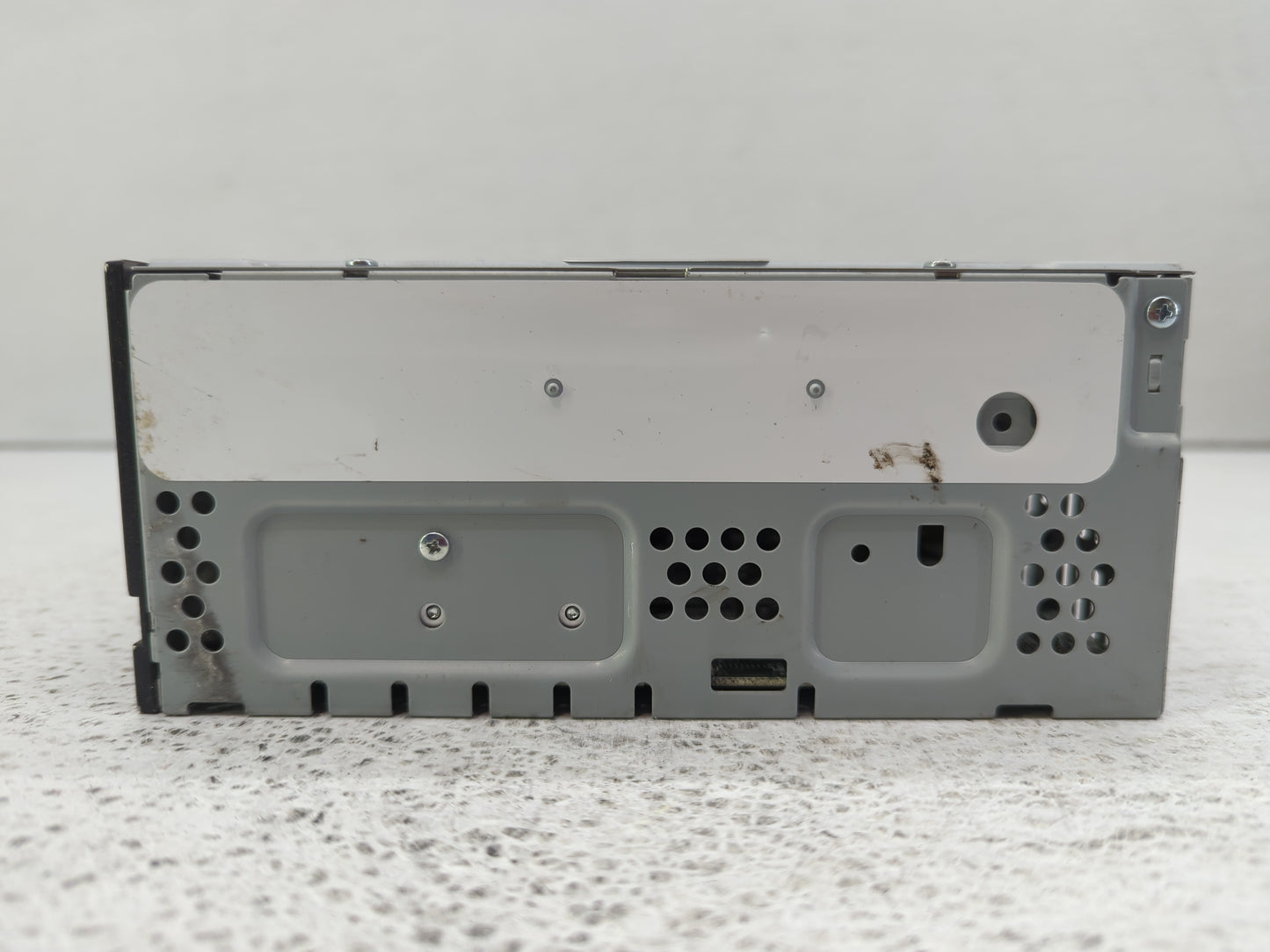 2019 Ford Escape Radio AM FM Cd Player Receiver Replacement P/N:GJ5T-19C107-KA GJ5T-19C107-HA Fits OEM Used Auto Parts - Oem