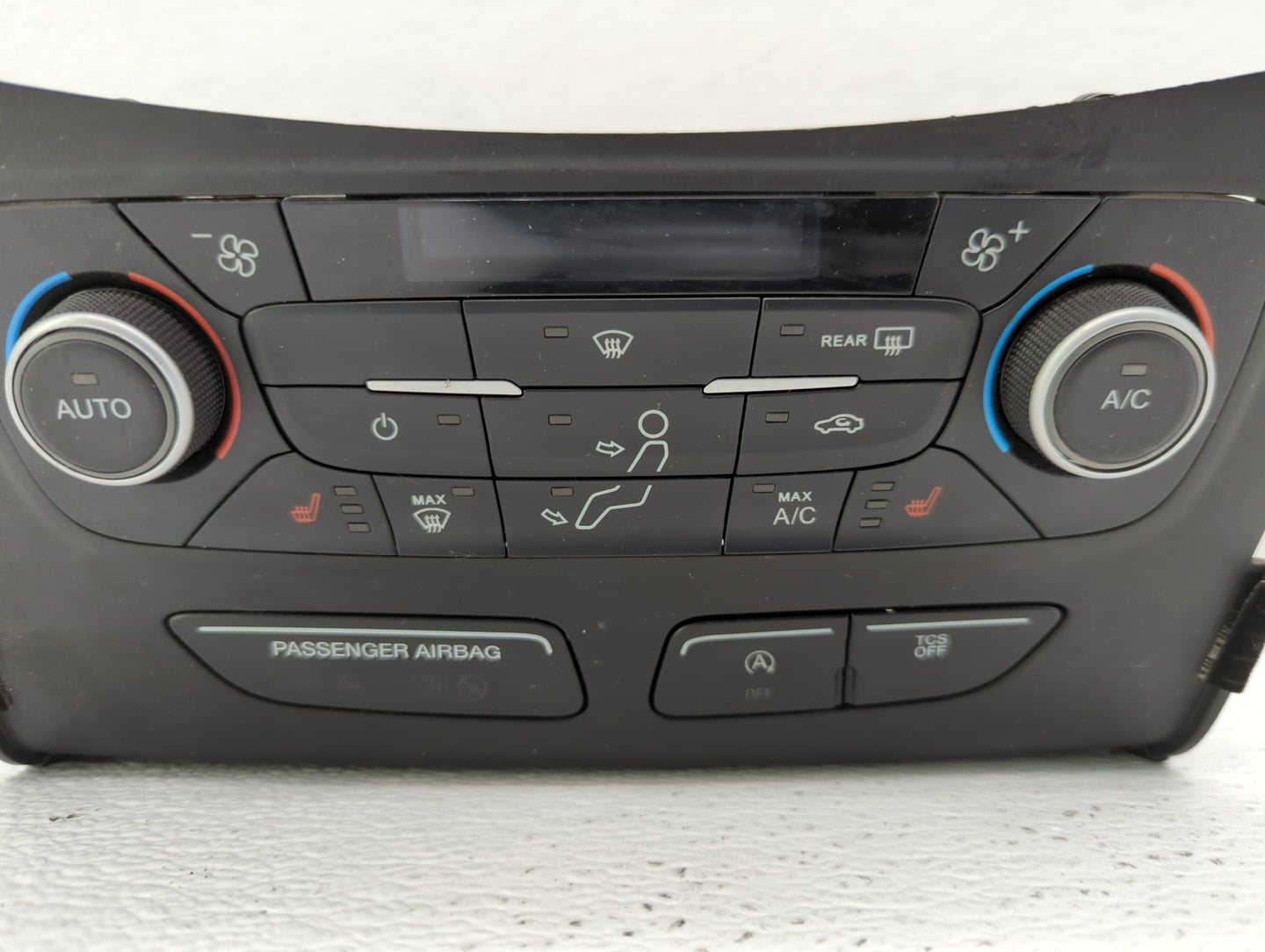 2018-2019 Ford Escape Climate Control Module Temperature AC/Heater Replacement P/N:GJ5T-18C612-CK Fits Fits 2018 2019 OEM Us