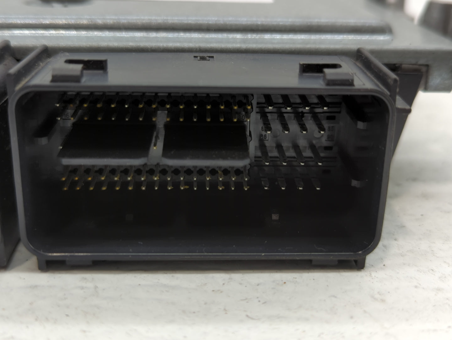2017-2019 Ford Escape PCM Engine Control Computer ECU ECM PCU OEM P/N:FV6A-12B684-AB HJ5A-12A650-MA Fits Fits 2017 2018 2019