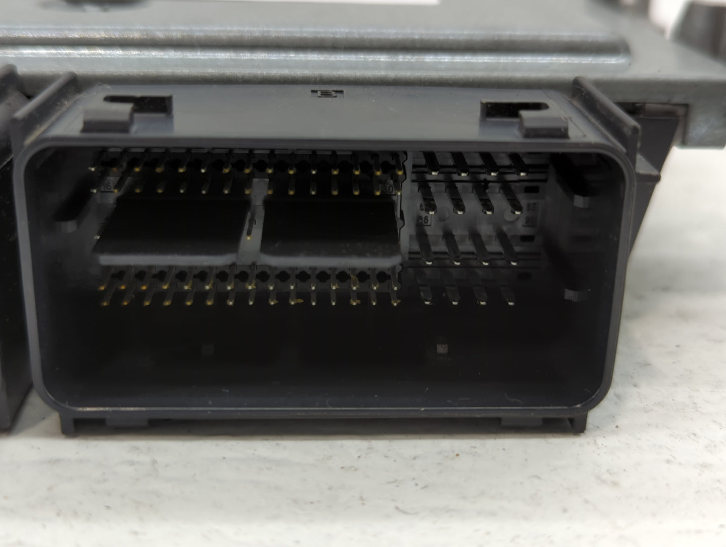 2017-2019 Ford Escape PCM Engine Control Computer ECU ECM PCU OEM P/N:FV6A-12B684-AB HJ5A-12A650-MA Fits Fits 2017 2018 2019