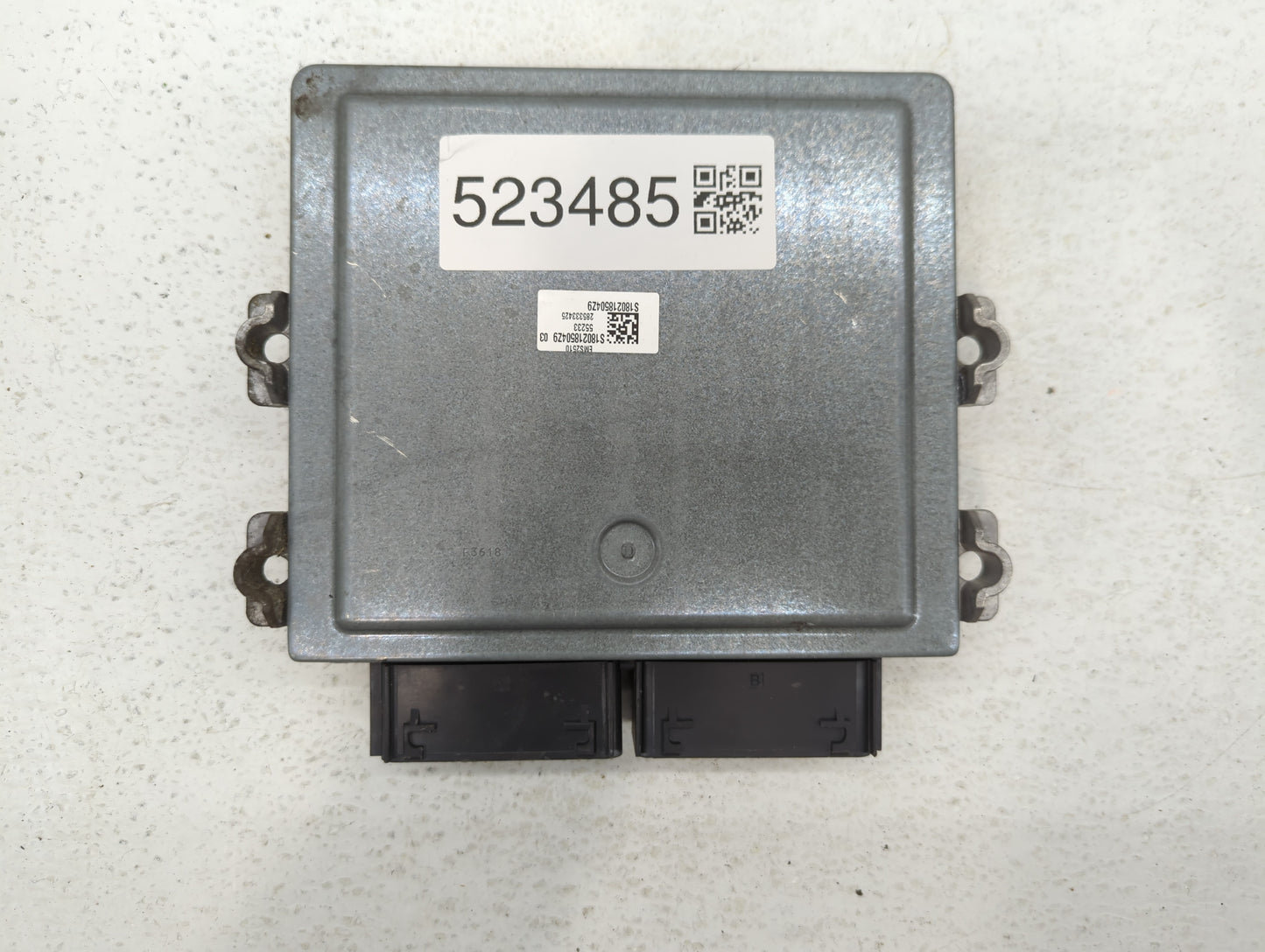 2017-2019 Ford Escape PCM Engine Control Computer ECU ECM PCU OEM P/N:FV6A-12B684-AB HJ5A-12A650-MA Fits Fits 2017 2018 2019
