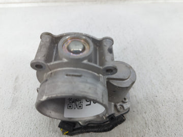 2013-2022 Ford Escape Throttle Body P/N:DS7E-9F991-AK DS7E-9F991-AF Fits Fits 2013 2014 2015 2016 2017 2018 2019 2020 2021 2022 OEM Used Auto Parts