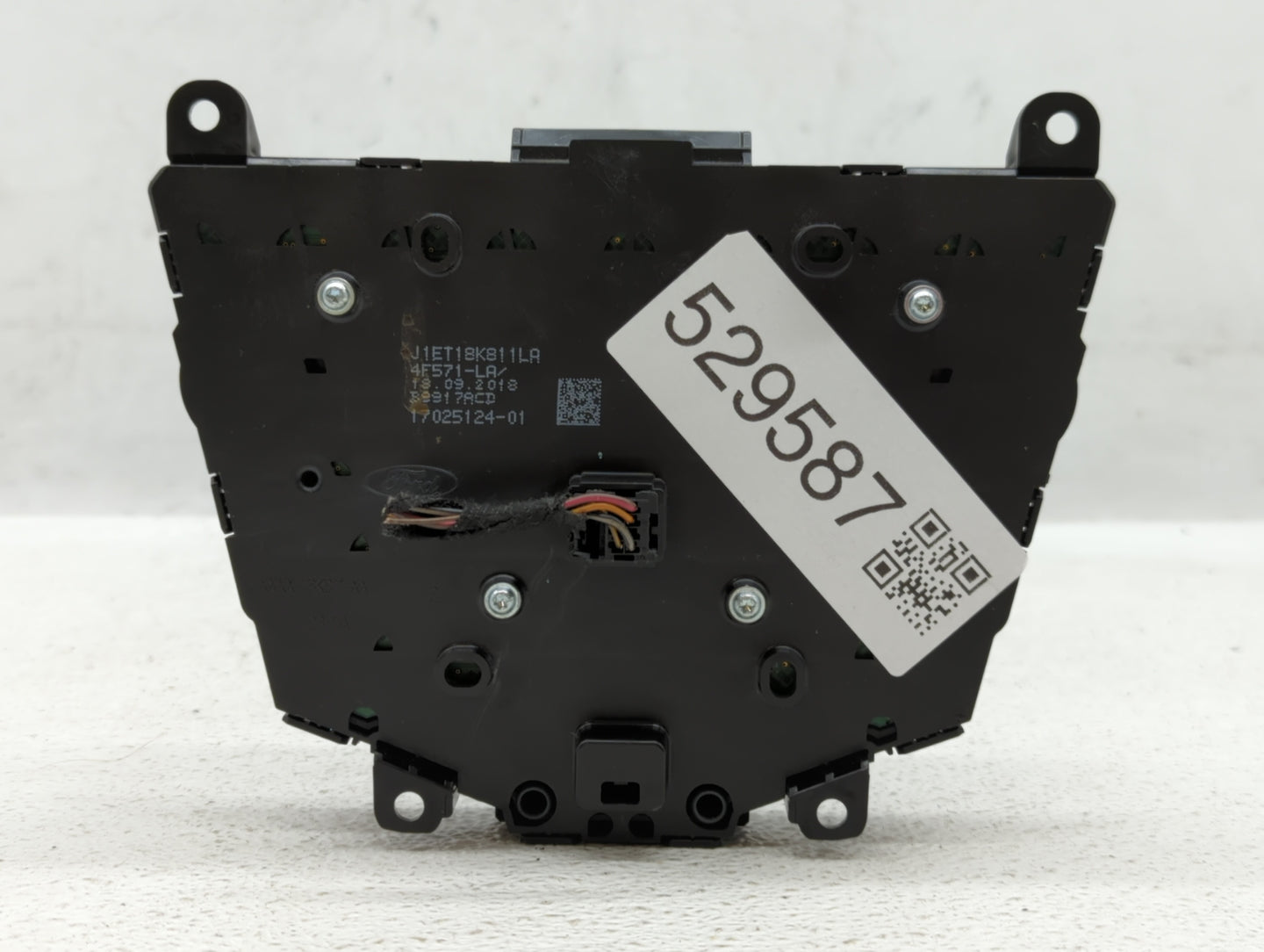 2017-2019 Ford Escape Climate Control Module Temperature AC/Heater Replacement P/N:J1ET-18K811-LA GJ5T-19980-AJ Fits OEM Use