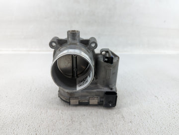 2017-2019 Ford Escape Throttle Body P/N:DS7E-9F991-BB Fits Fits 2014 2015 2016 2017 2018 2019 2020 2021 2022 OEM Used Auto P