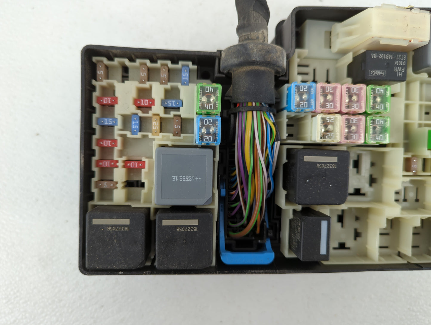 2019 Ford Escape Fusebox Fuse Box Panel Relay Module P/N:AV6T-14A067-AD Fits OEM Used Auto Parts - Oemusedautoparts1.com