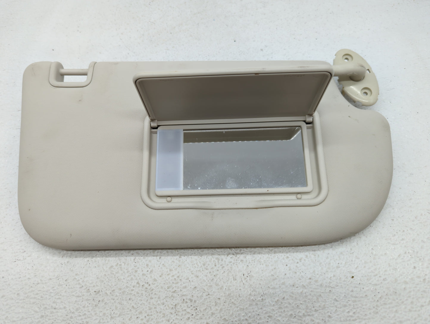 2013-2019 Ford Escape Sun Visor Shade Replacement Passenger Right Mirror Fits Fits 2013 2014 2015 2016 2017 2018 2019 OEM Us