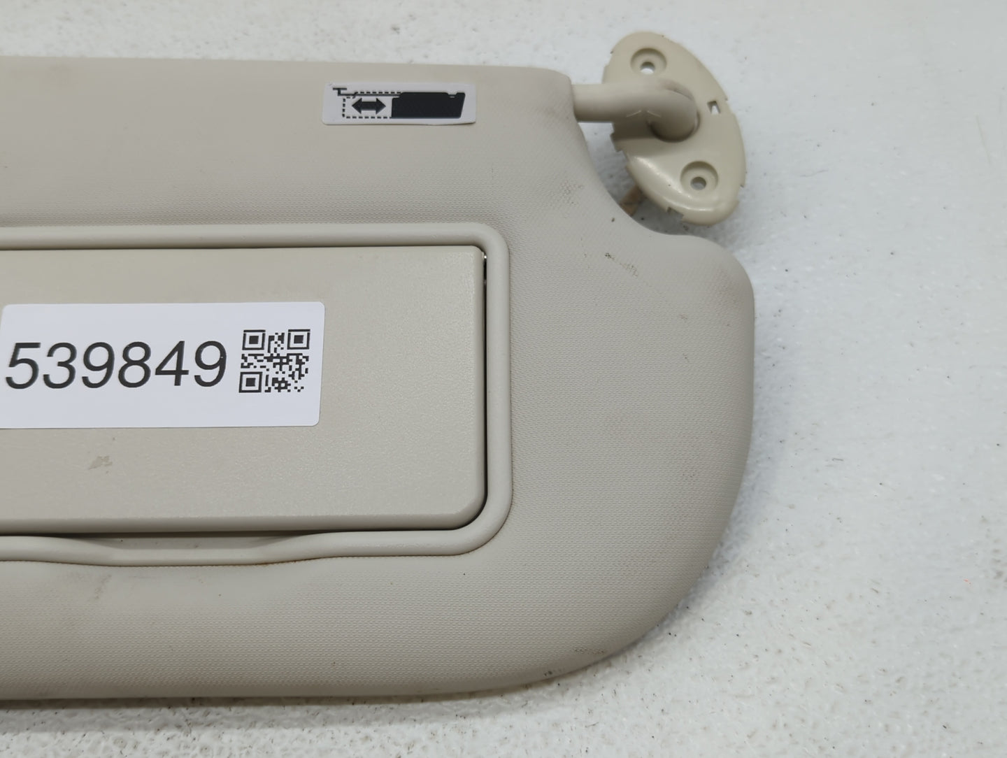 2013-2019 Ford Escape Sun Visor Shade Replacement Passenger Right Mirror Fits Fits 2013 2014 2015 2016 2017 2018 2019 OEM Us