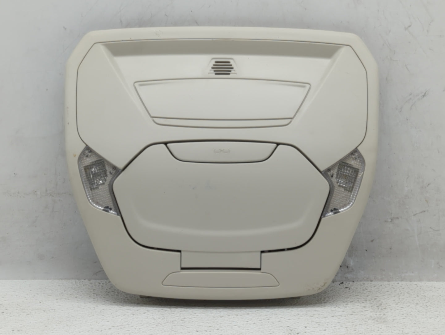 2015-2019 Ford Escape Center Floor Console P/N:15610514 Fits Fits 2015 2016 2017 2018 2019 OEM Used Auto Parts - Oemusedauto