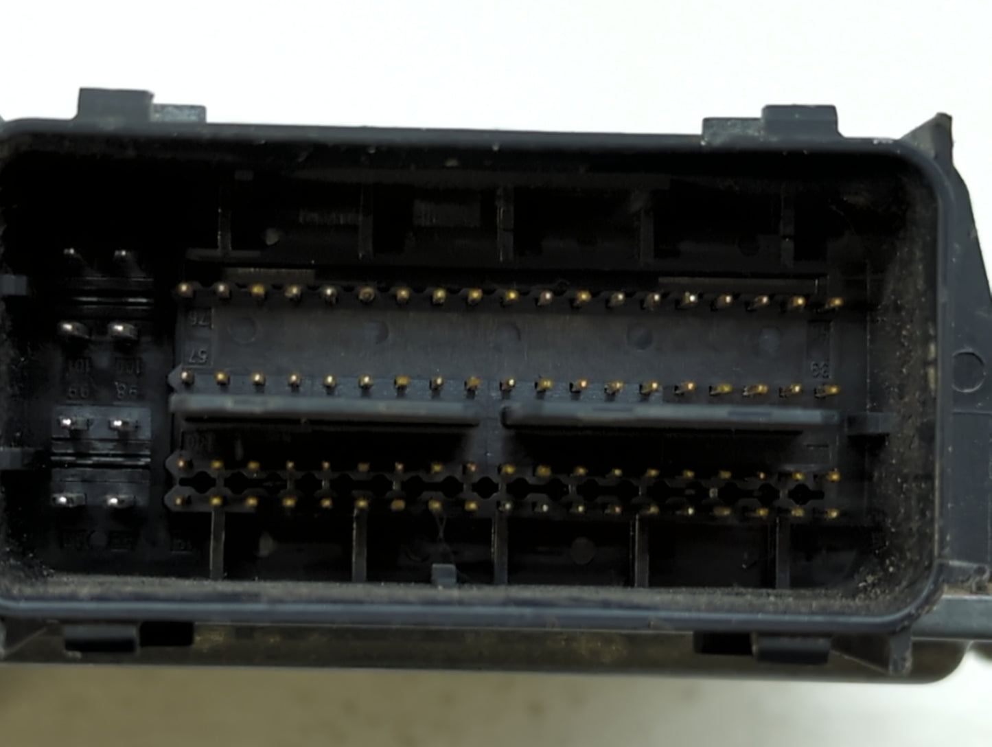 2017-2019 Ford Escape PCM Engine Control Computer ECU ECM PCU OEM P/N:HJ5A-12A650-MA Fits Fits 2017 2018 2019 OEM Used Auto 