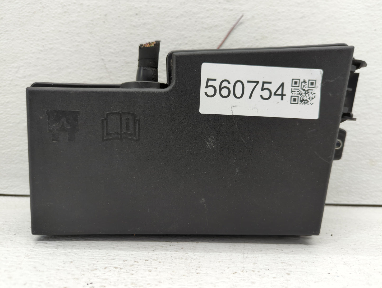 2019 Ford Escape Fusebox Fuse Box Panel Relay Module Fits OEM Used Auto Parts - Oemusedautoparts1.com