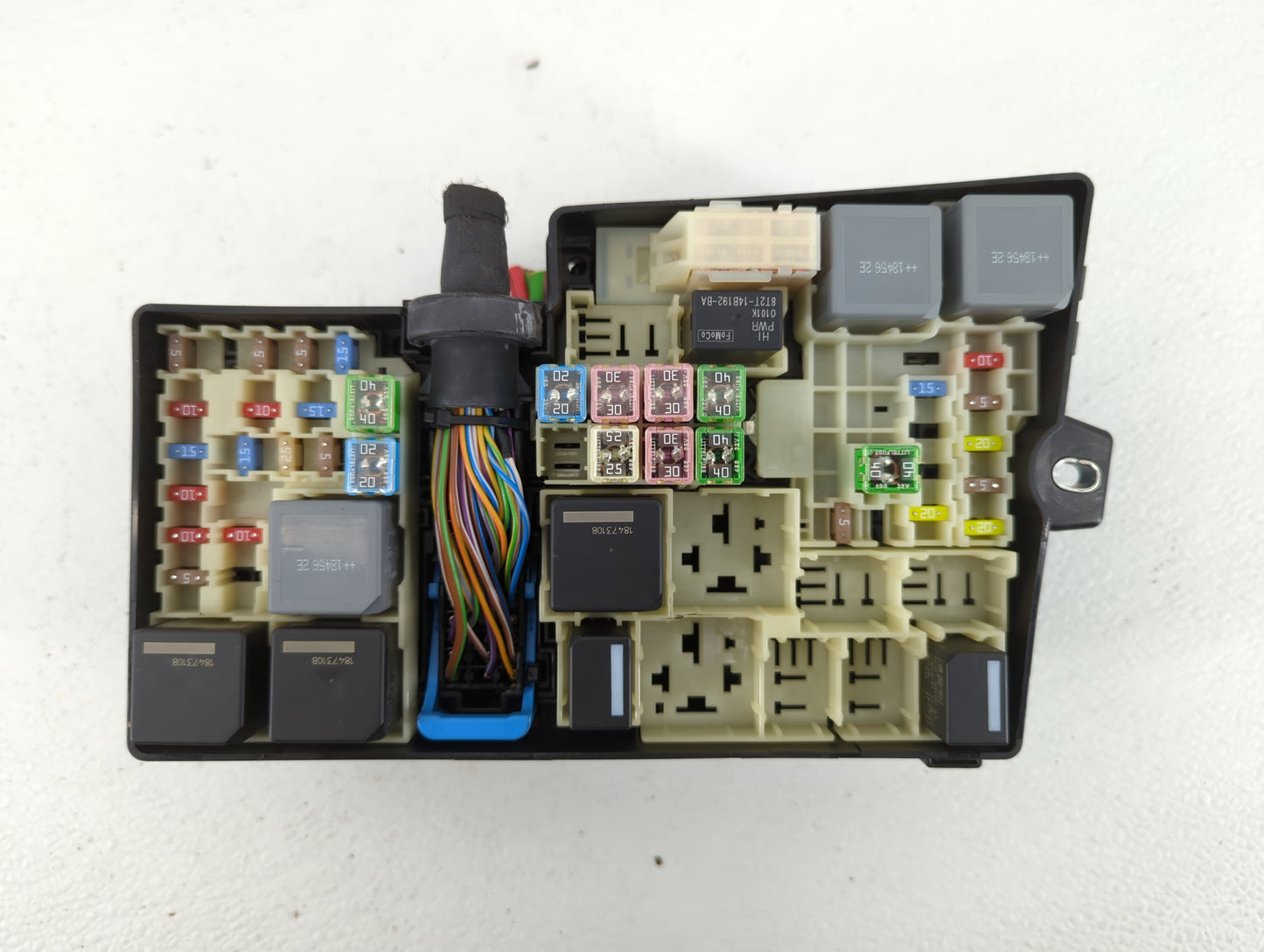 2019 Ford Escape Fusebox Fuse Box Panel Relay Module P/N:AV6T-14A067-AD Fits OEM Used Auto Parts - Oemusedautoparts1.com
