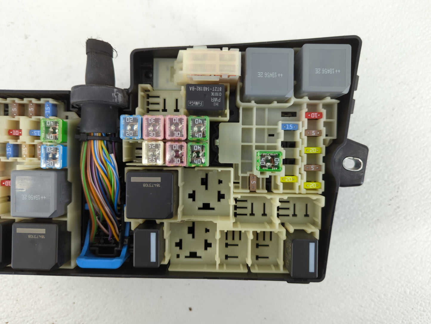 2019 Ford Escape Fusebox Fuse Box Panel Relay Module P/N:AV6T-14A067-AD Fits OEM Used Auto Parts - Oemusedautoparts1.com