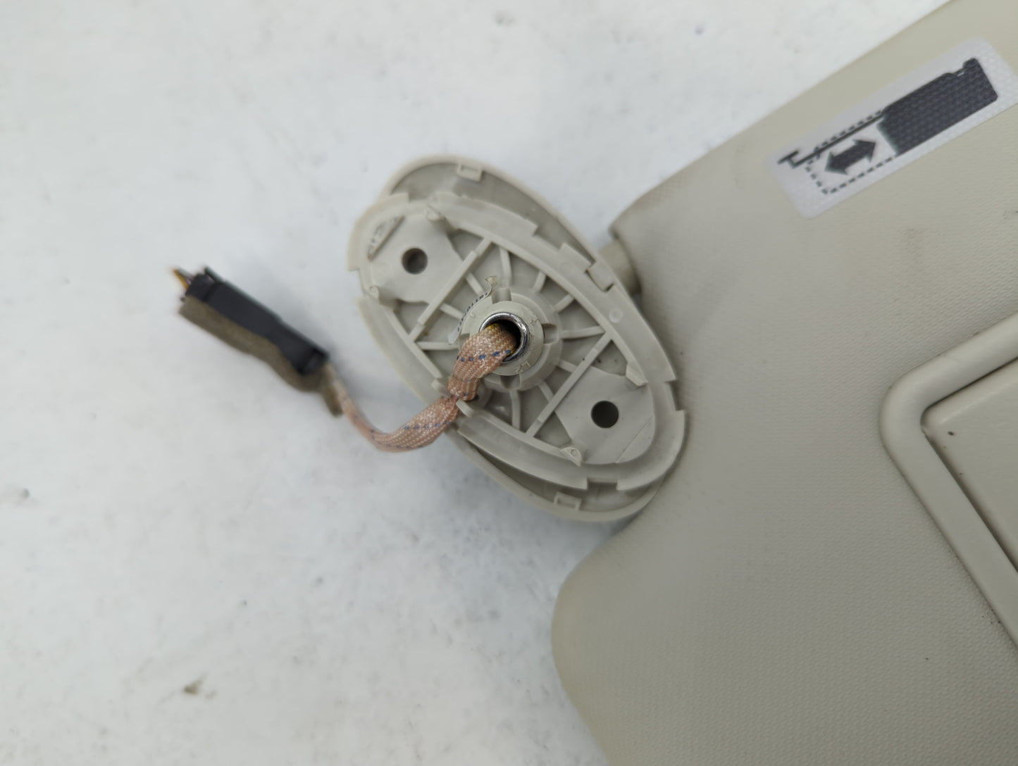 2013-2019 Ford Escape Sun Visor Shade Replacement Passenger Right Mirror Fits Fits 2013 2014 2015 2016 2017 2018 2019 OEM Us