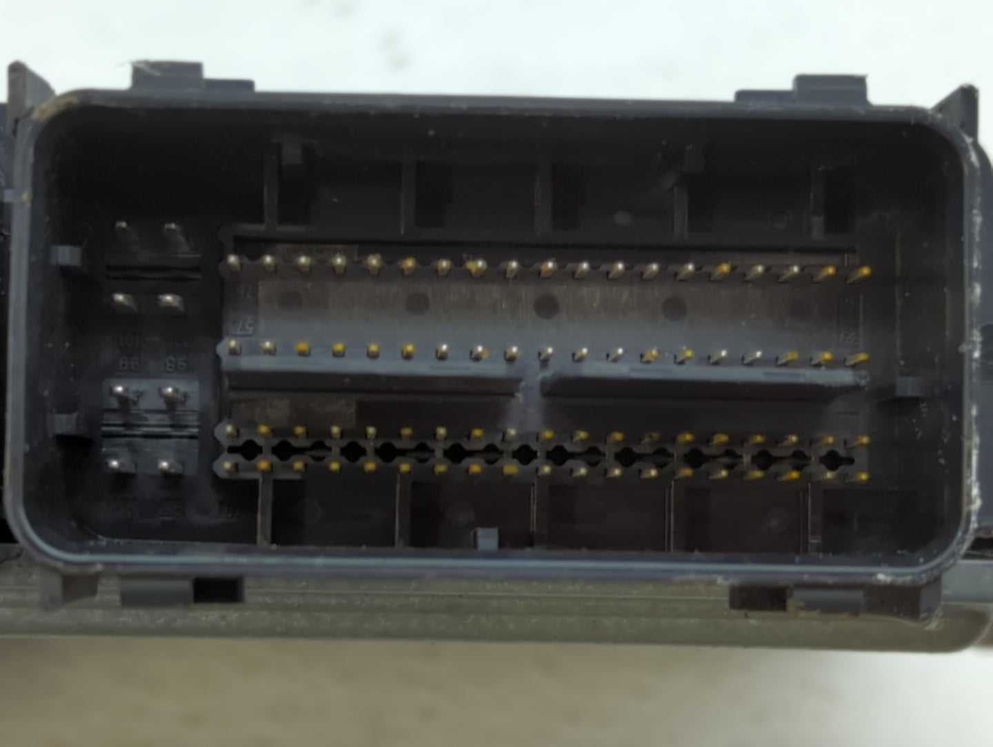 2017-2019 Ford Escape PCM Engine Control Computer ECU ECM PCU OEM P/N:HJ5A-12A650-MA 883248361 Fits Fits 2017 2018 2019 OEM 