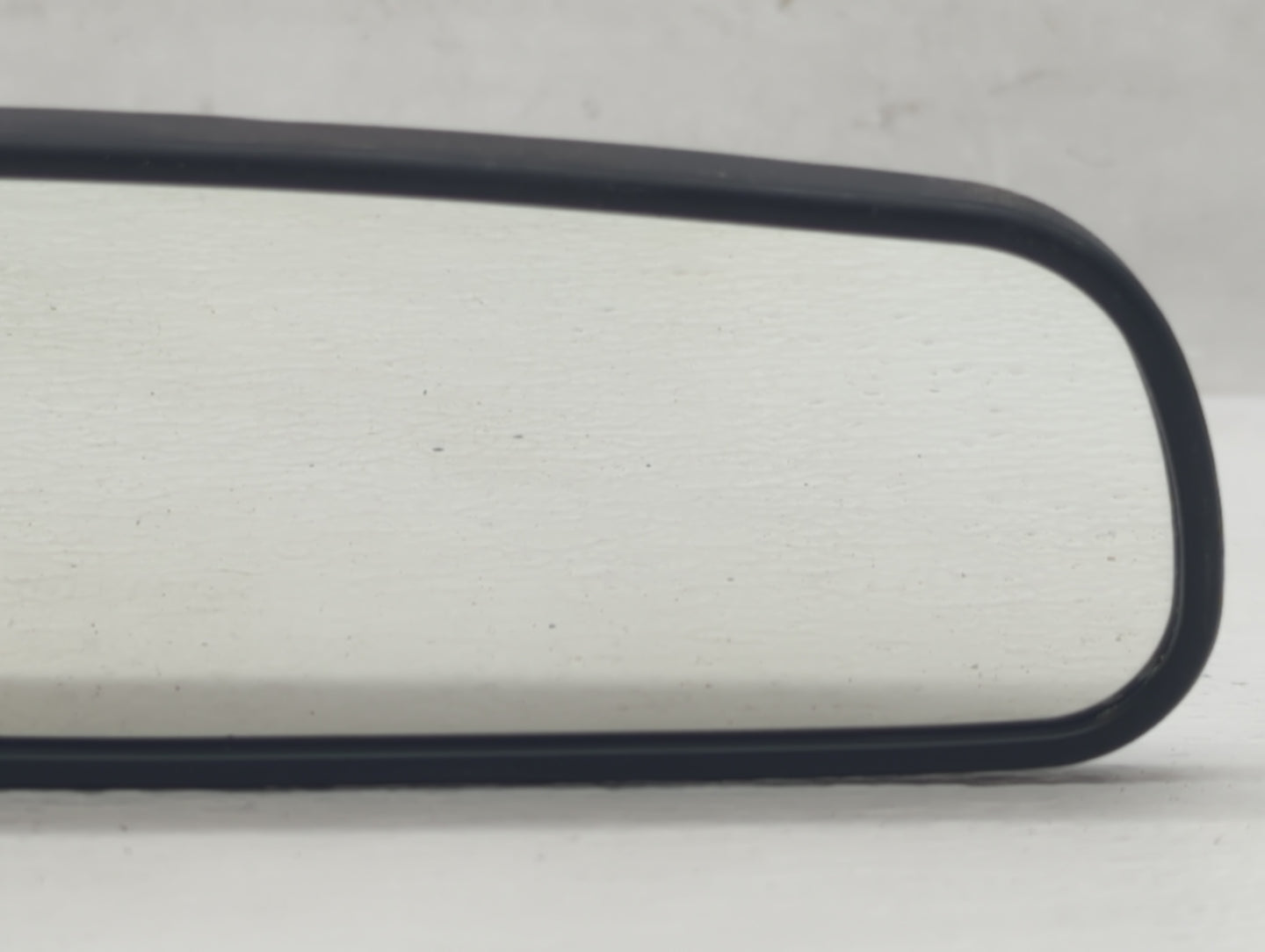 2017-2019 Ford Escape Interior Rear View Mirror Replacement OEM P/N:E11045617 Fits Fits 2015 2016 2017 2018 2019 OEM Used Au