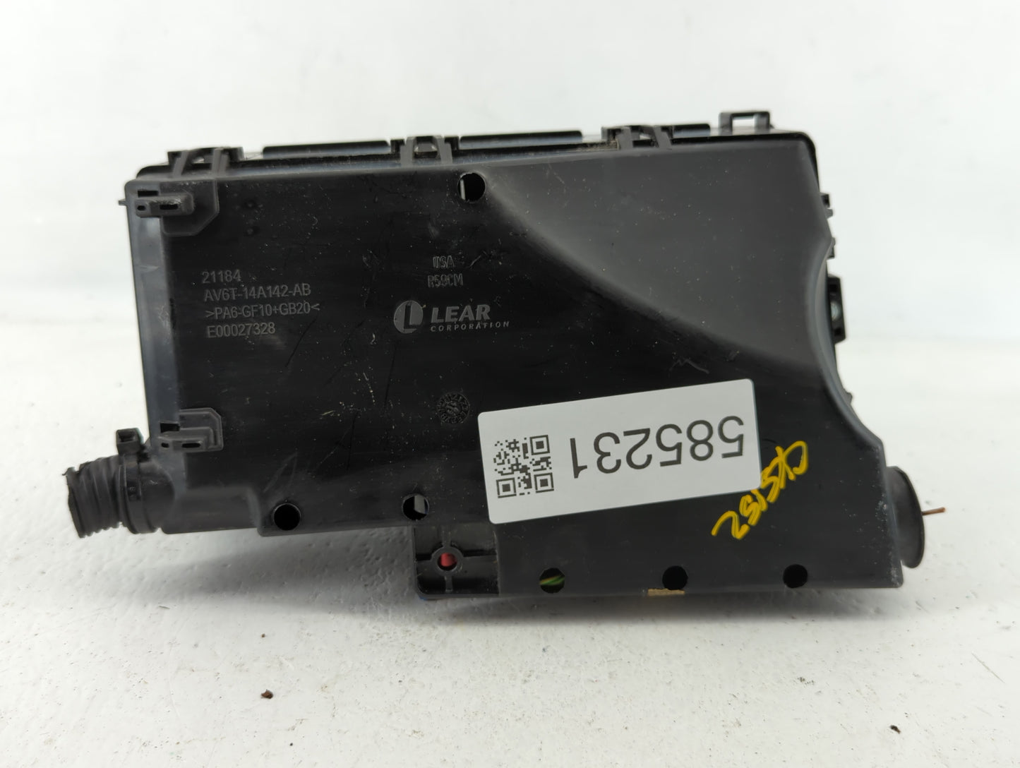 2019 Ford Escape Fusebox Fuse Box Panel Relay Module P/N:AV6T-14A142-AB Fits OEM Used Auto Parts - Oemusedautoparts1.com