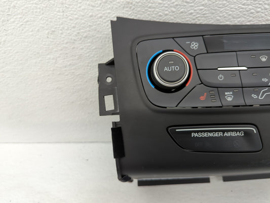 2018-2019 Ford Escape Climate Control Module Temperature AC/Heater Replacement P/N:GJ5T-18C612-CJ Fits Fits 2018 2019 OEM Used Auto Parts