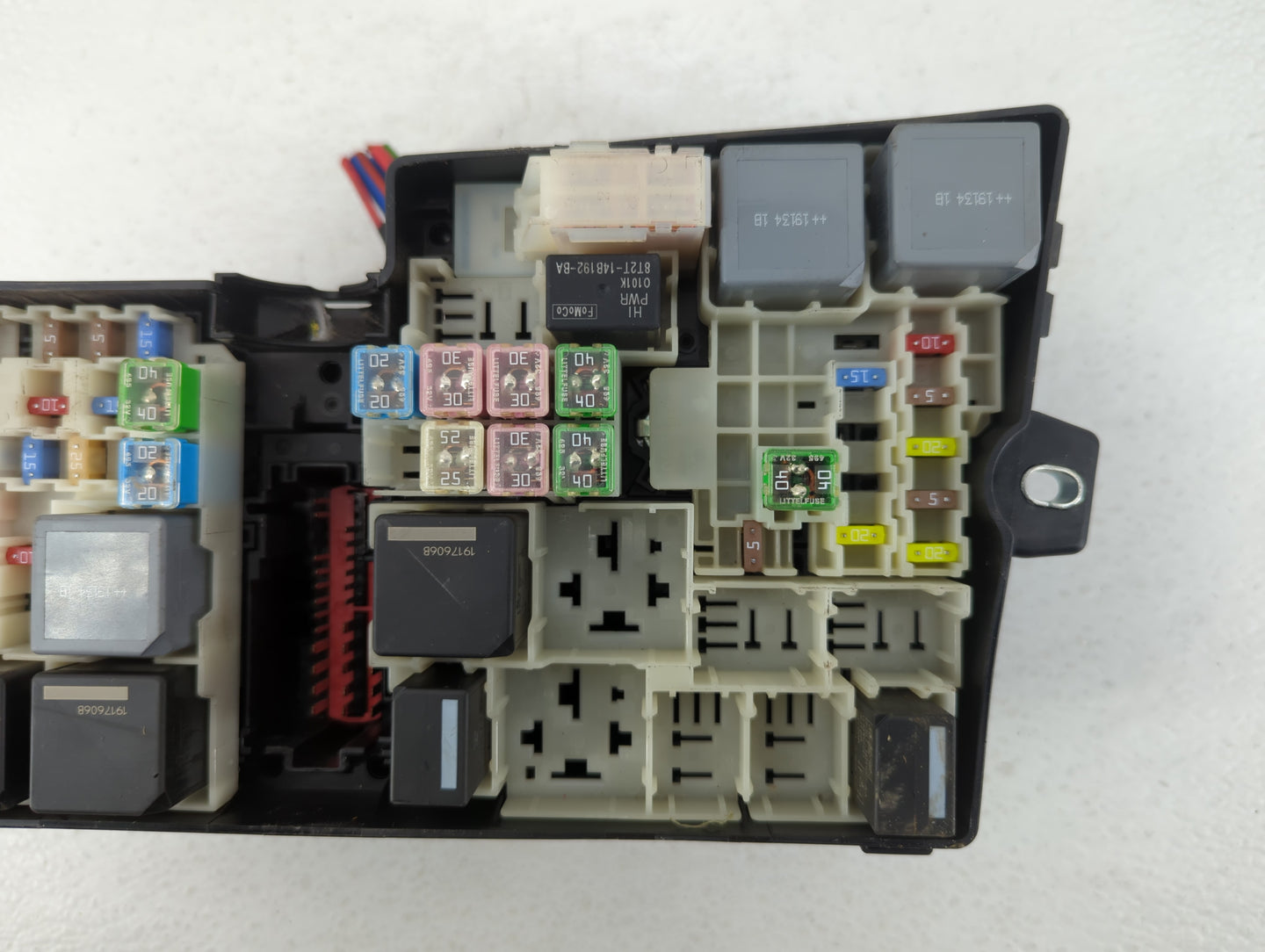 2019 Ford Escape Fusebox Fuse Box Panel Relay Module P/N:AV6T-14A142-AB Fits OEM Used Auto Parts - Oemusedautoparts1.com