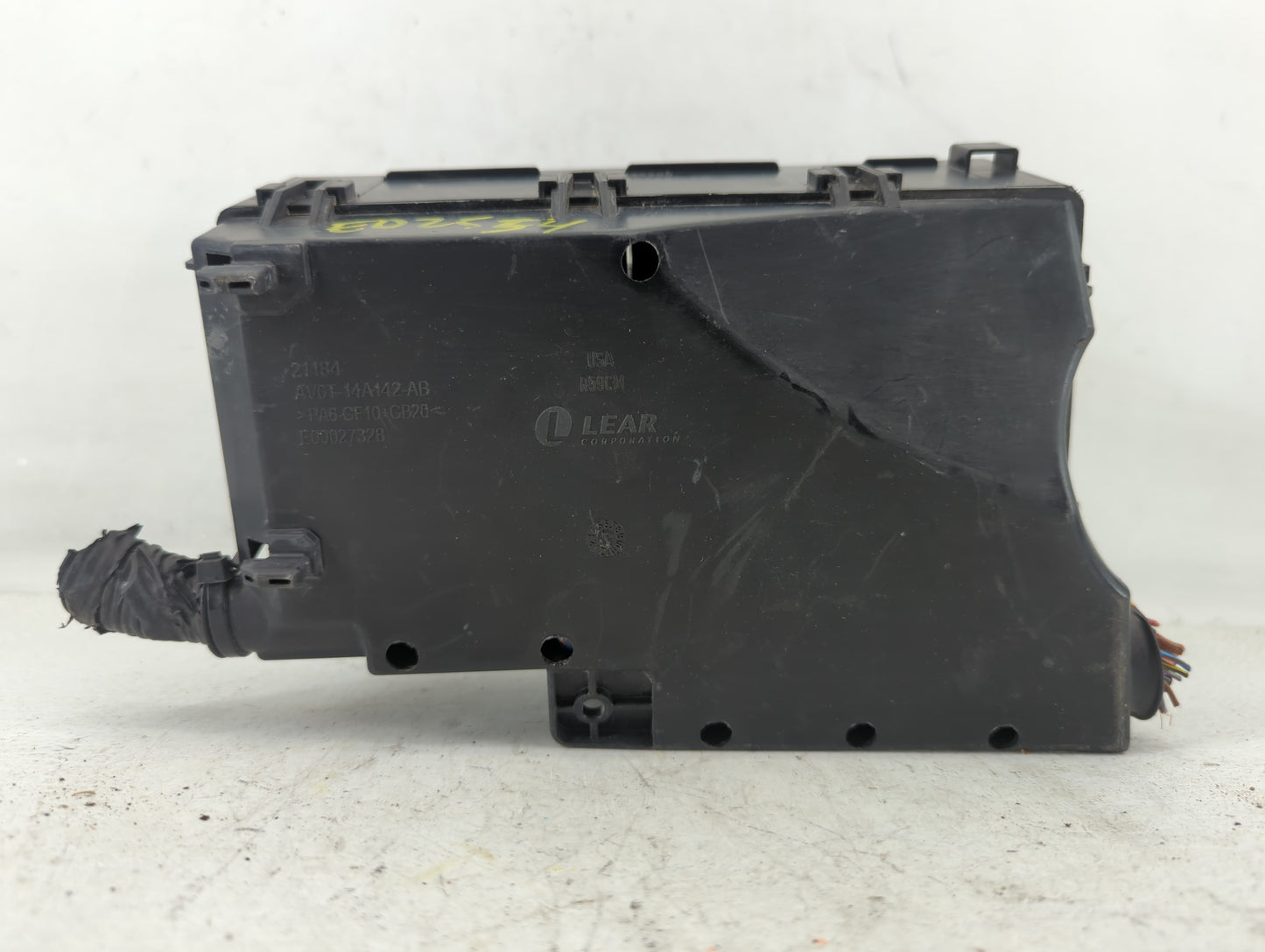 2019 Ford Escape Fusebox Fuse Box Panel Relay Module P/N:AV6T-14A067-AD Fits OEM Used Auto Parts - Oemusedautoparts1.com