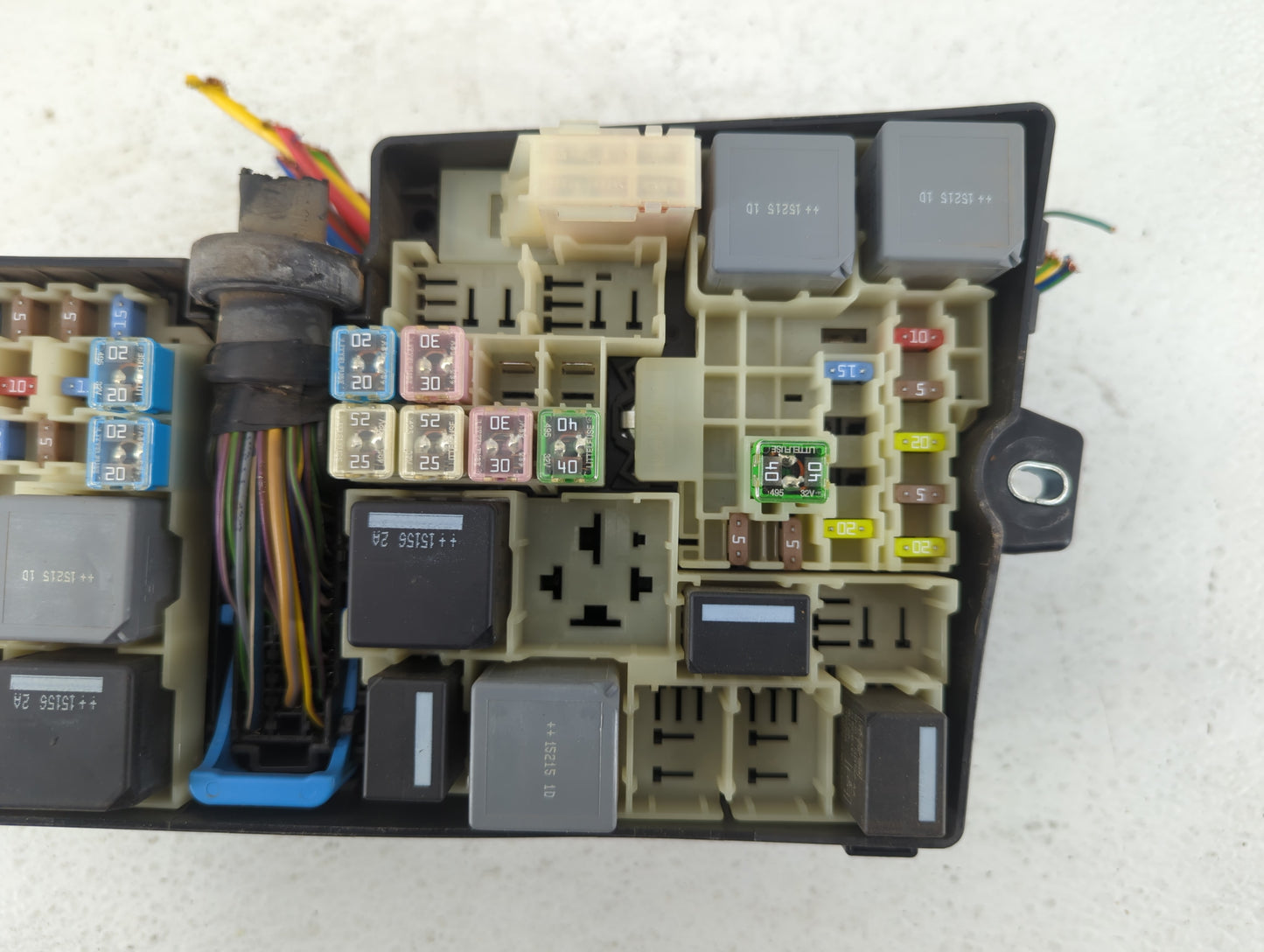 2019 Ford Escape Fusebox Fuse Box Panel Relay Module P/N:AV6T-14A142-AB Fits OEM Used Auto Parts - Oemusedautoparts1.com