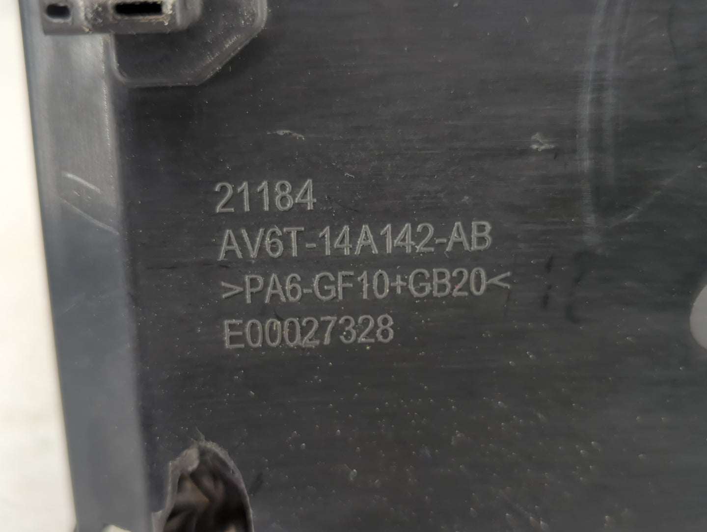 2019 Ford Escape Fusebox Fuse Box Panel Relay Module P/N:AV6T-14A142-AB Fits OEM Used Auto Parts - Oemusedautoparts1.com