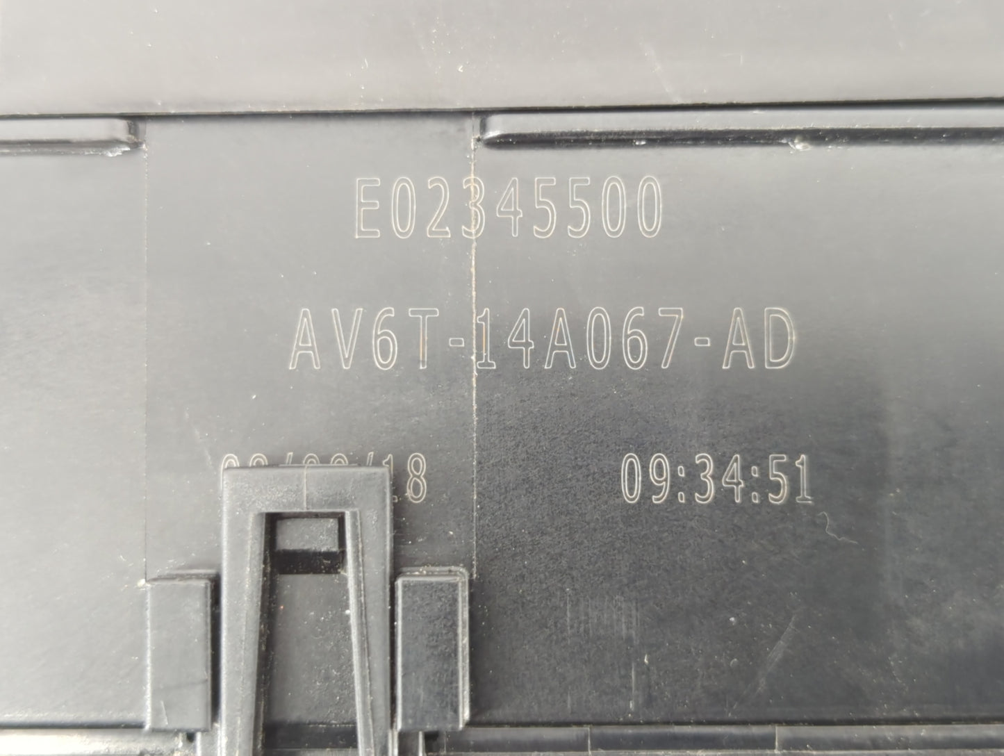 2019 Ford Escape Fusebox Fuse Box Panel Relay Module P/N:AV6T-14A067-AD Fits OEM Used Auto Parts - Oemusedautoparts1.com