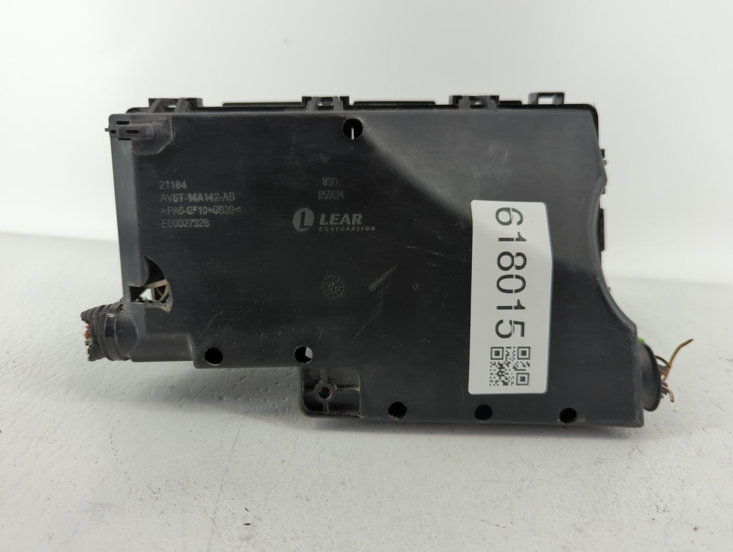 2019 Ford Escape Fusebox Fuse Box Panel Relay Module P/N:AV6T-14A067-AD Fits OEM Used Auto Parts - Oemusedautoparts1.com