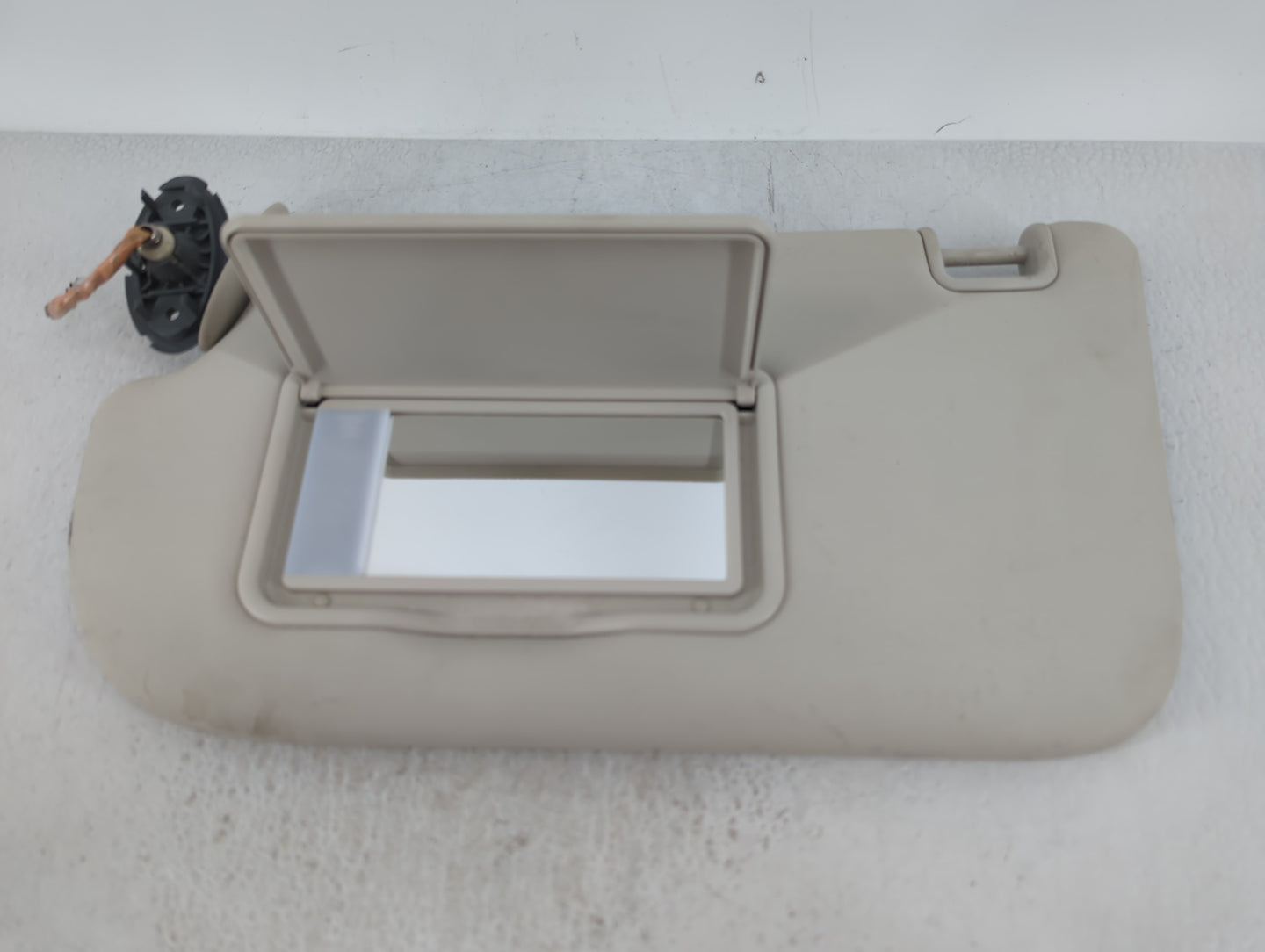 2013-2019 Ford Escape Sun Visor Shade Replacement Driver Left Mirror Fits Fits 2013 2014 2015 2016 2017 2018 2019 OEM Used A