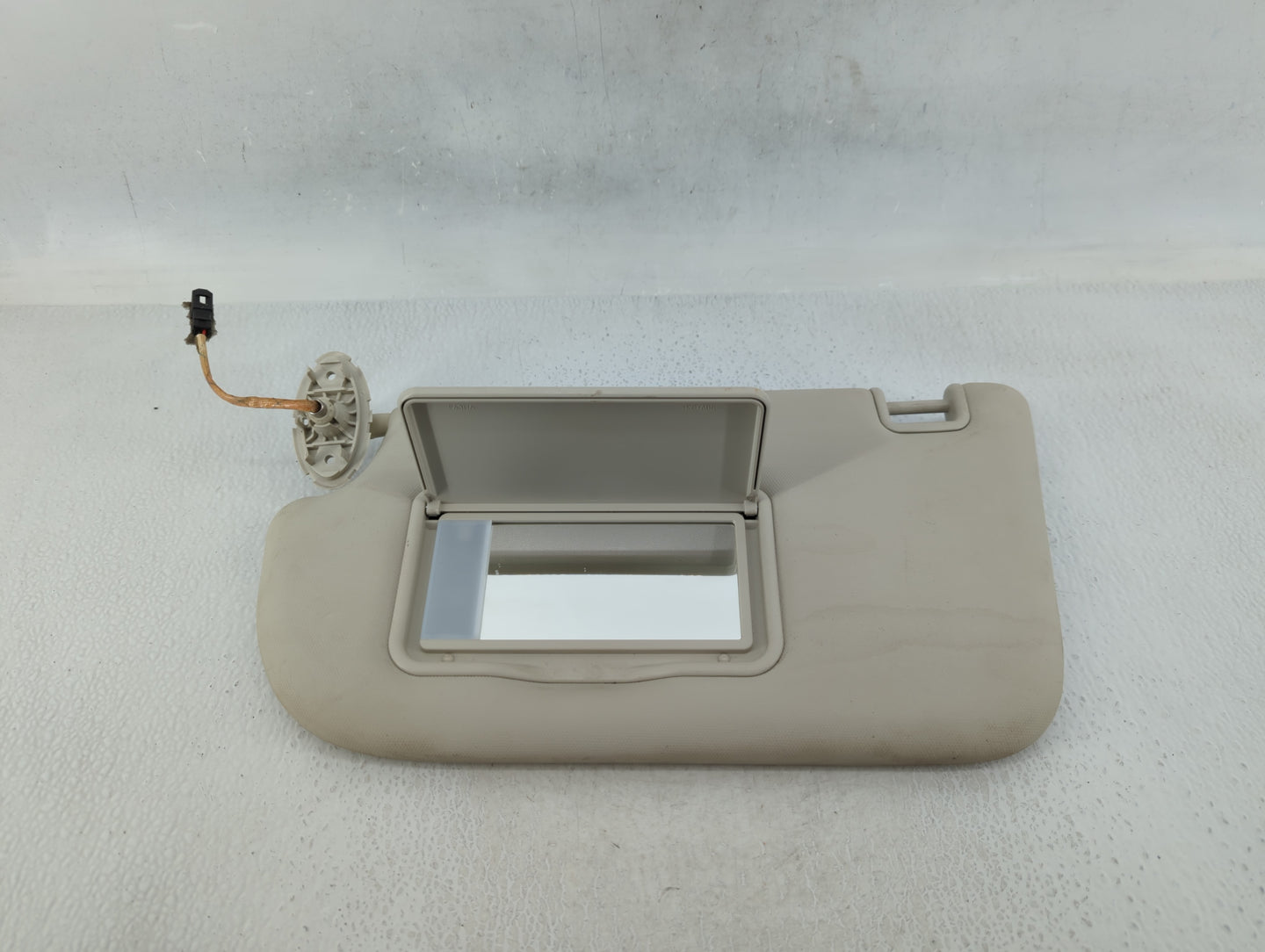 2013-2019 Ford Escape Sun Visor Shade Replacement Driver Left Mirror Fits Fits 2013 2014 2015 2016 2017 2018 2019 OEM Used A