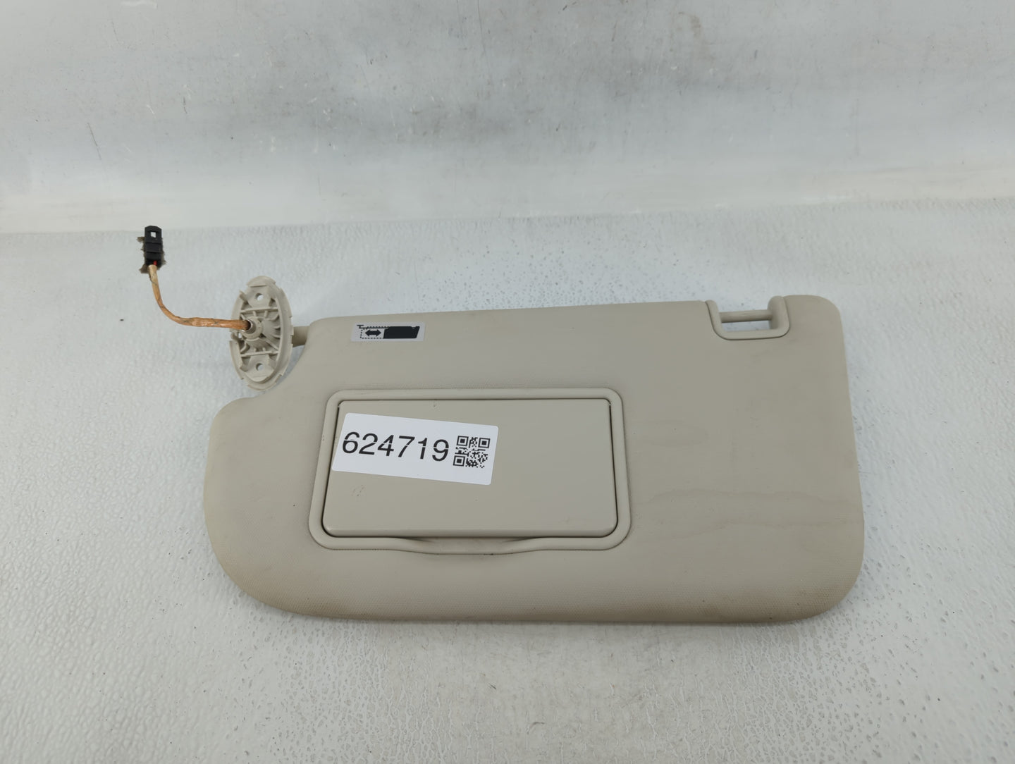 2013-2019 Ford Escape Sun Visor Shade Replacement Driver Left Mirror Fits Fits 2013 2014 2015 2016 2017 2018 2019 OEM Used A