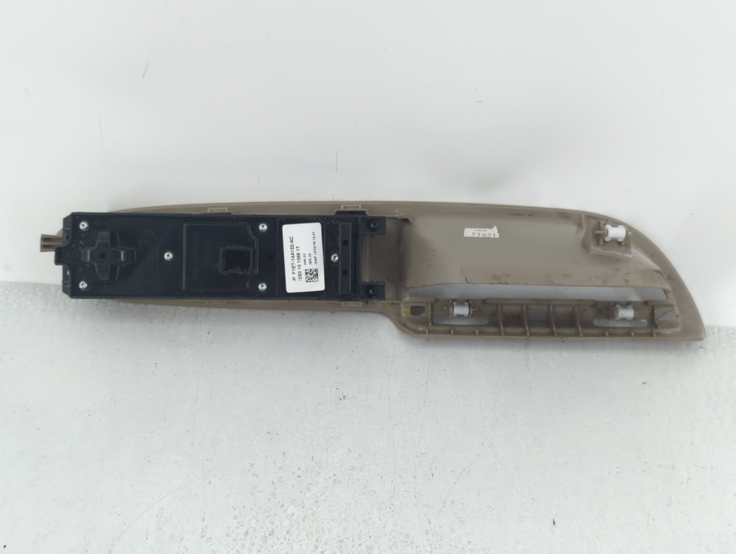 2017-2019 Ford Escape Master Power Window Switch Replacement Driver Side Left P/N:F1ET-14A132-AC Fits OEM Used Auto Parts - 