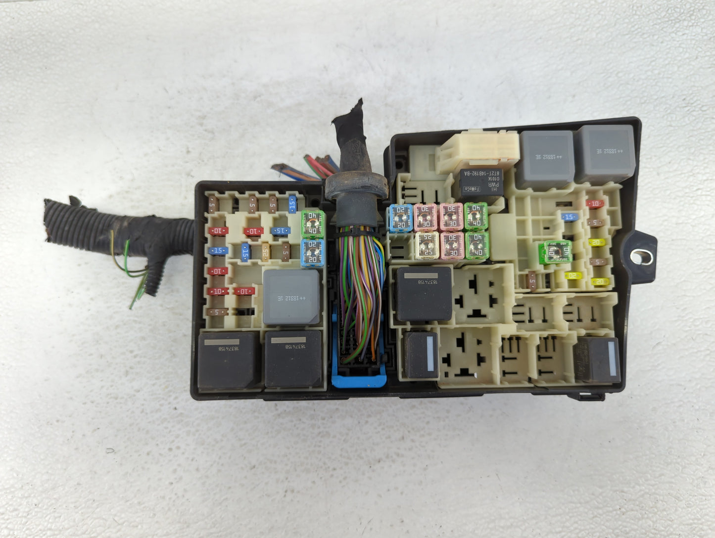 2019 Ford Escape Fusebox Fuse Box Panel Relay Module P/N:AV6T-14A067-AD Fits OEM Used Auto Parts - Oemusedautoparts1.com
