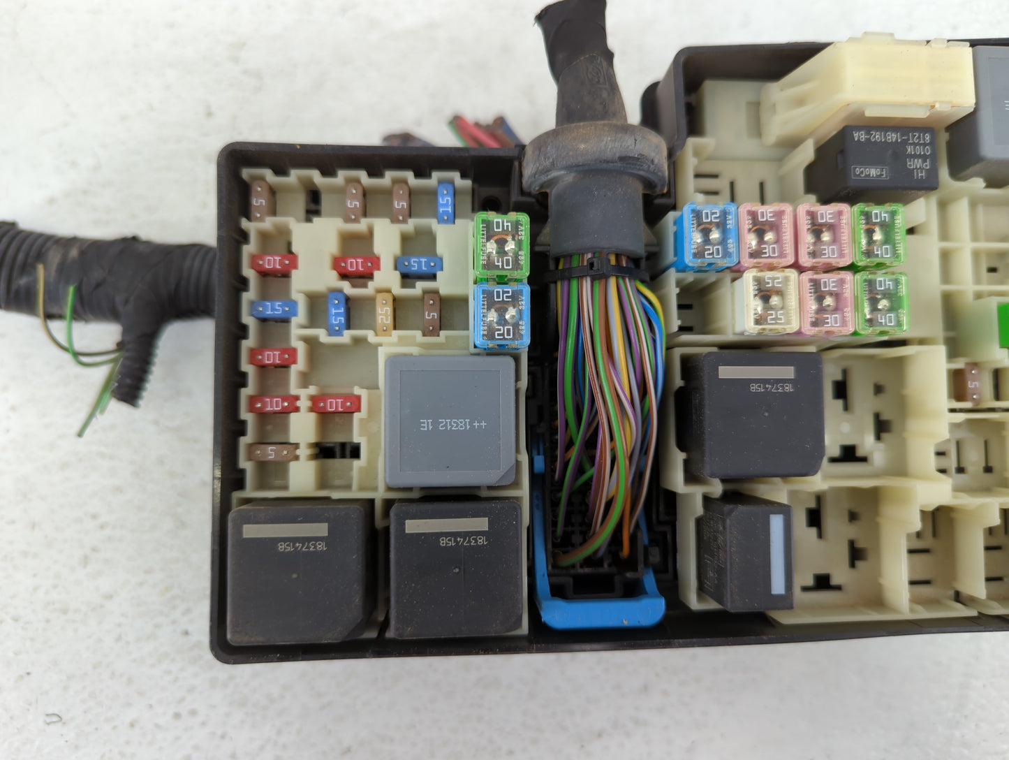2019 Ford Escape Fusebox Fuse Box Panel Relay Module P/N:AV6T-14A067-AD Fits OEM Used Auto Parts - Oemusedautoparts1.com