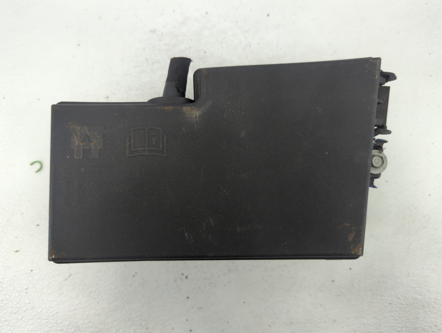 2019 Ford Escape Fusebox Fuse Box Panel Relay Module P/N:AV6T-14A067-AD Fits OEM Used Auto Parts - Oemusedautoparts1.com