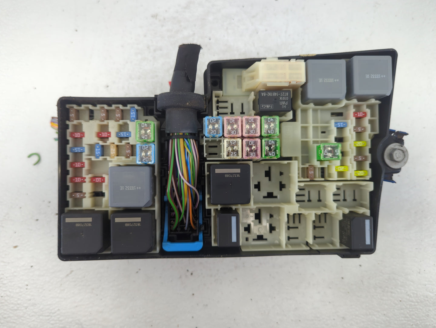 2019 Ford Escape Fusebox Fuse Box Panel Relay Module P/N:AV6T-14A067-AD Fits OEM Used Auto Parts - Oemusedautoparts1.com